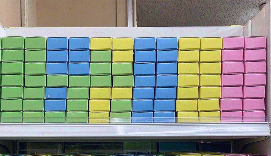 Brand Locked Original Pods shipment preparation